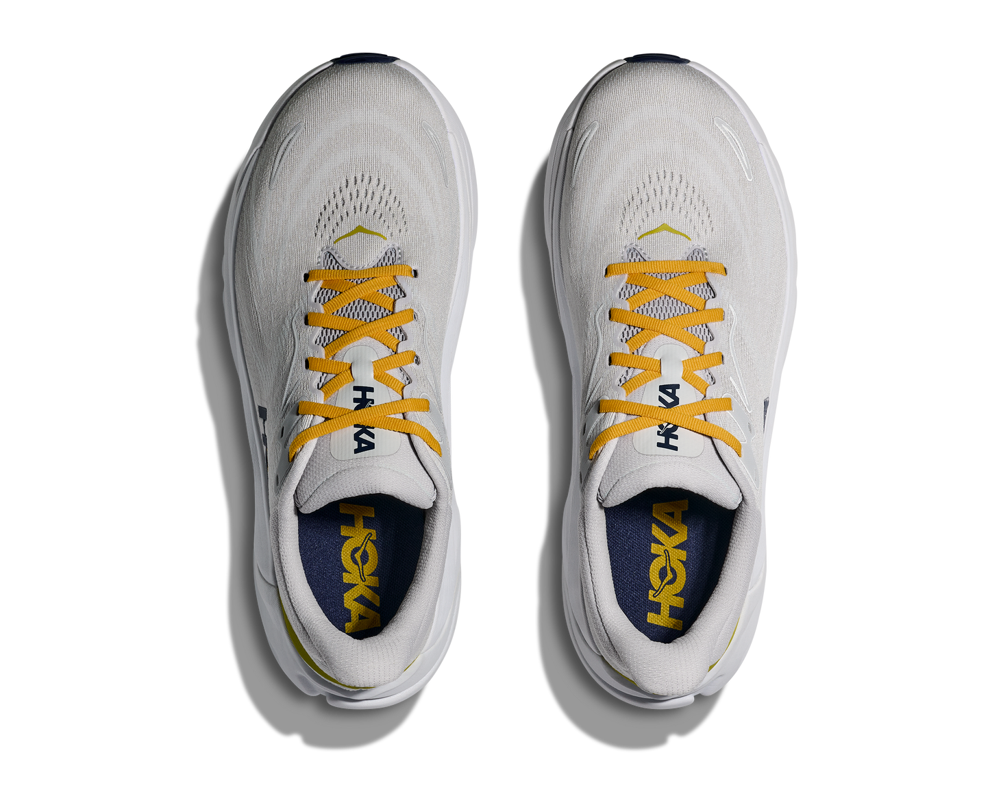 HOKA MENS ARAHI 8