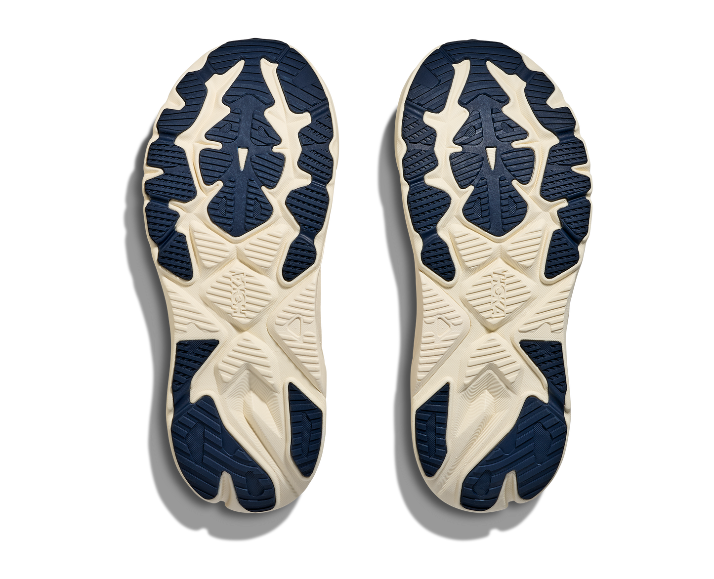 HOKA WOMENS ARAHI 8