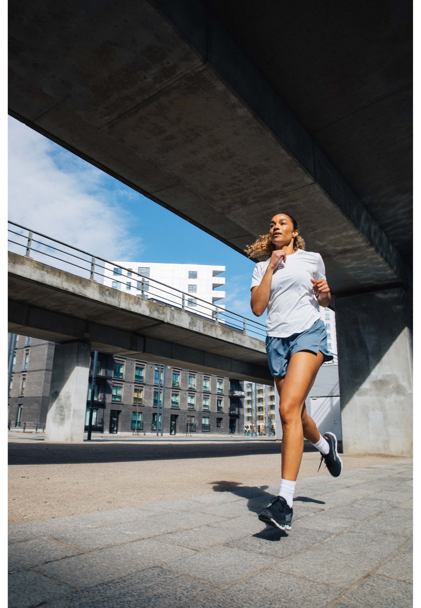 ENDURANCE WOMENS NAN S/S TEE