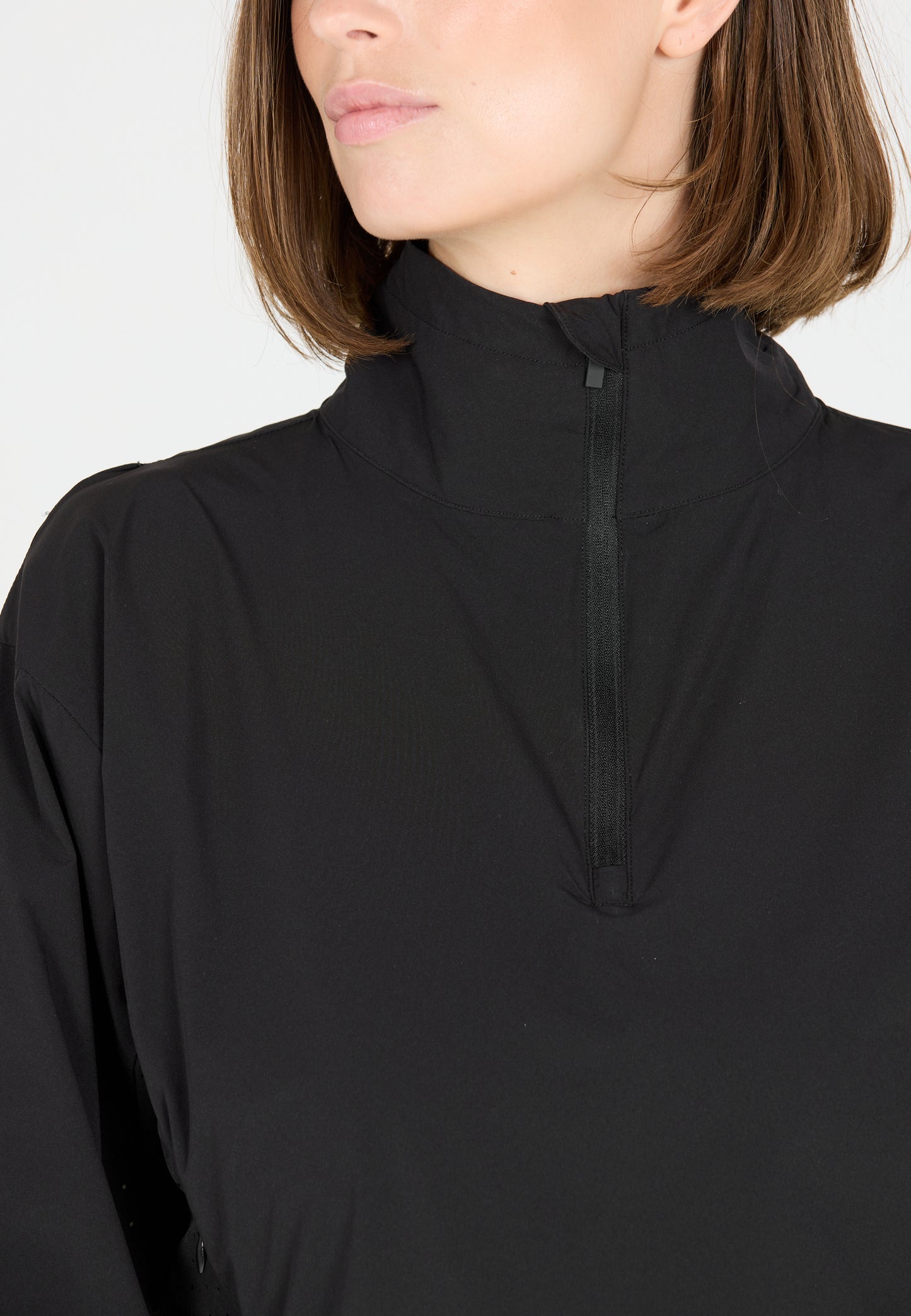 ATHLECIA WOMENS SHARMA HALF ZIP
