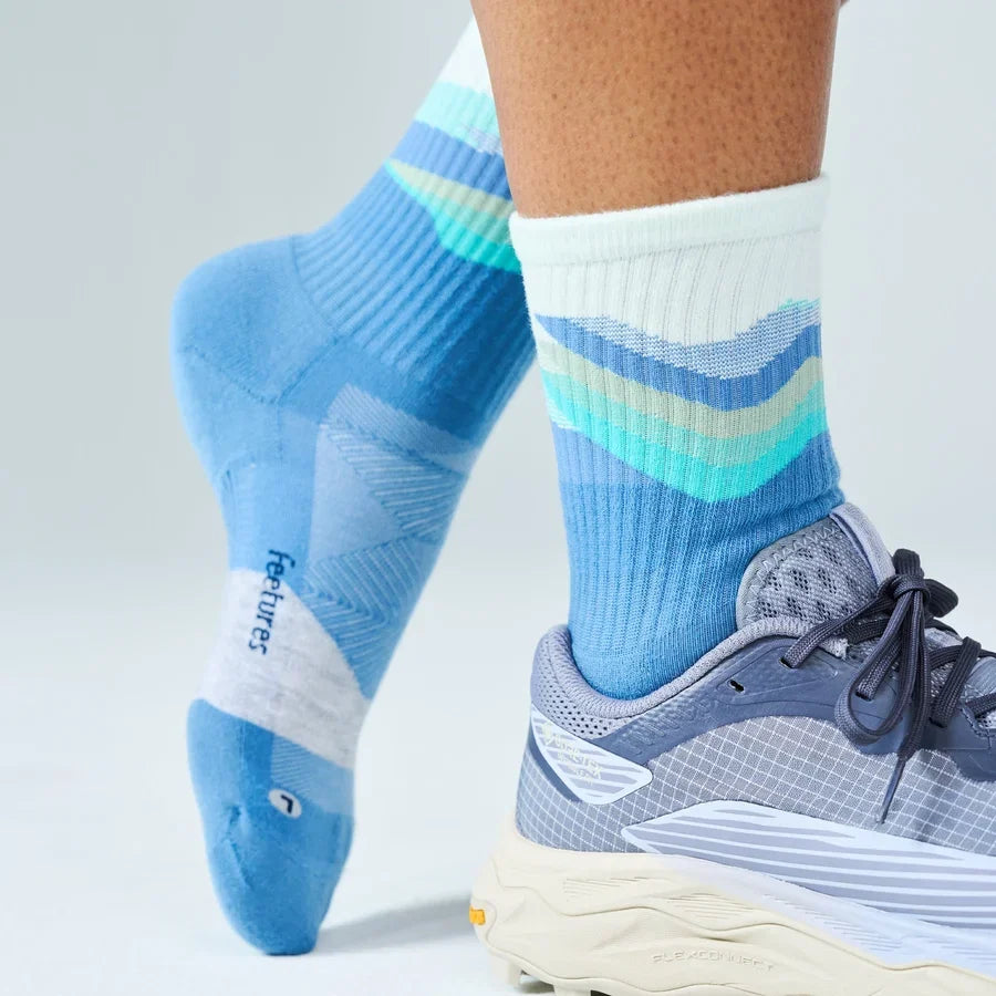 FEETURES TRAIL MAX CUSHION MINI CREW SOCKS