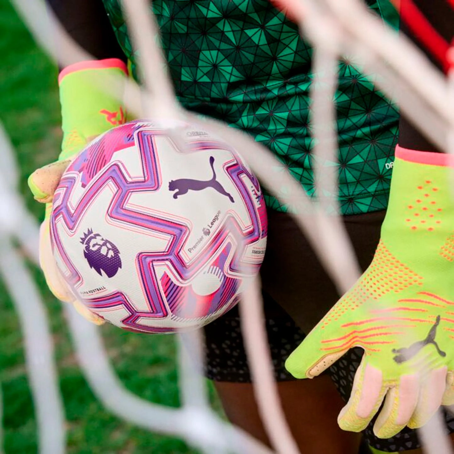 PUMA ULTIMATE PREMIER LEAGUE BRILLIANCE FP WP