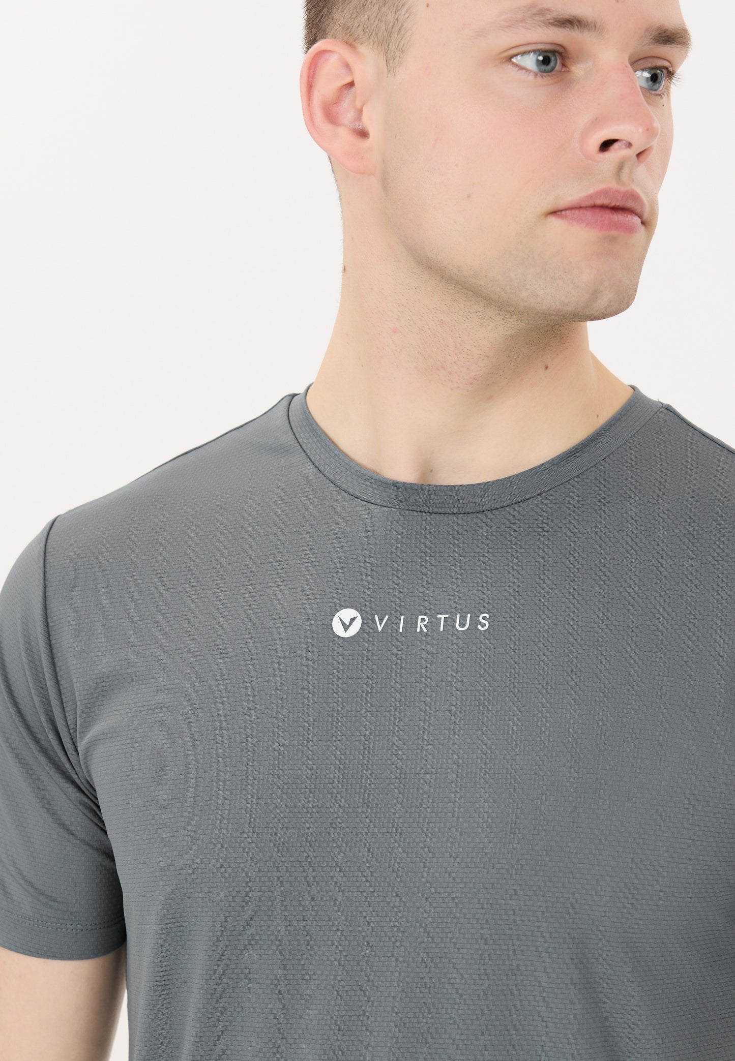 VIRTUS ROGER HYPERSTRETCH S/S TEE