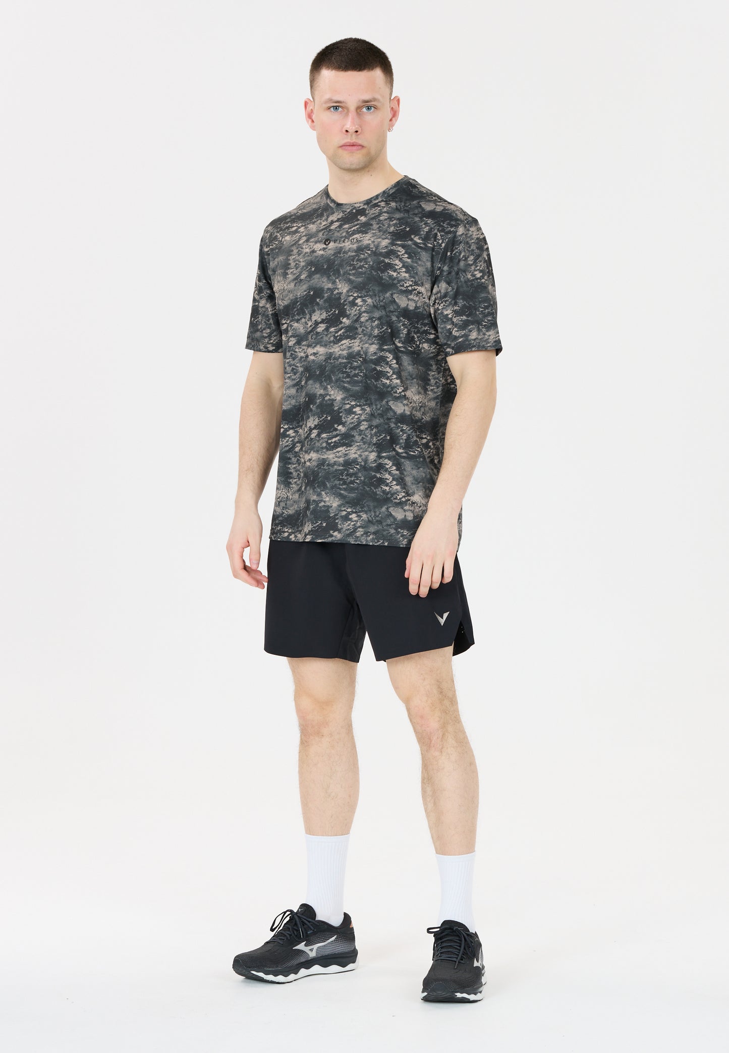 VIRTUS DEAGLAN PRINTED S/S TEE