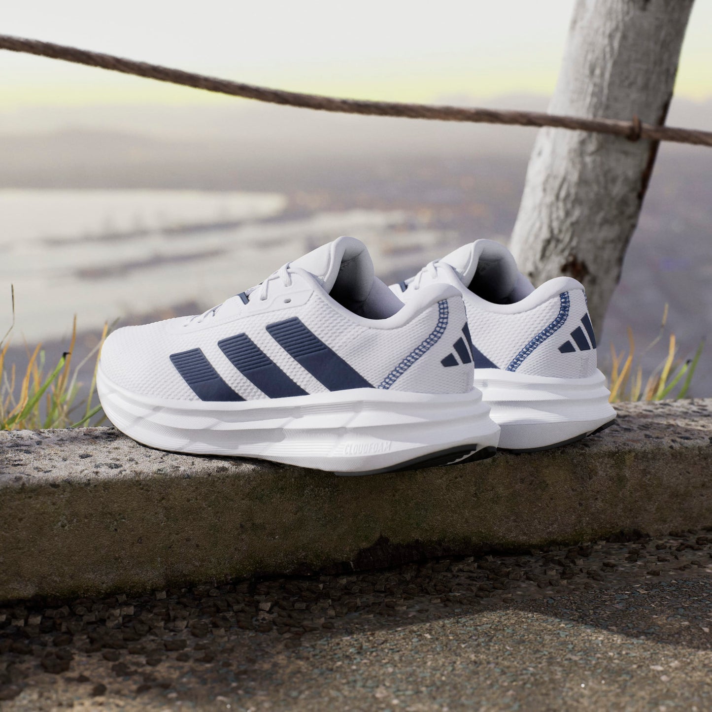 ADIDAS MENS GALAXY 7