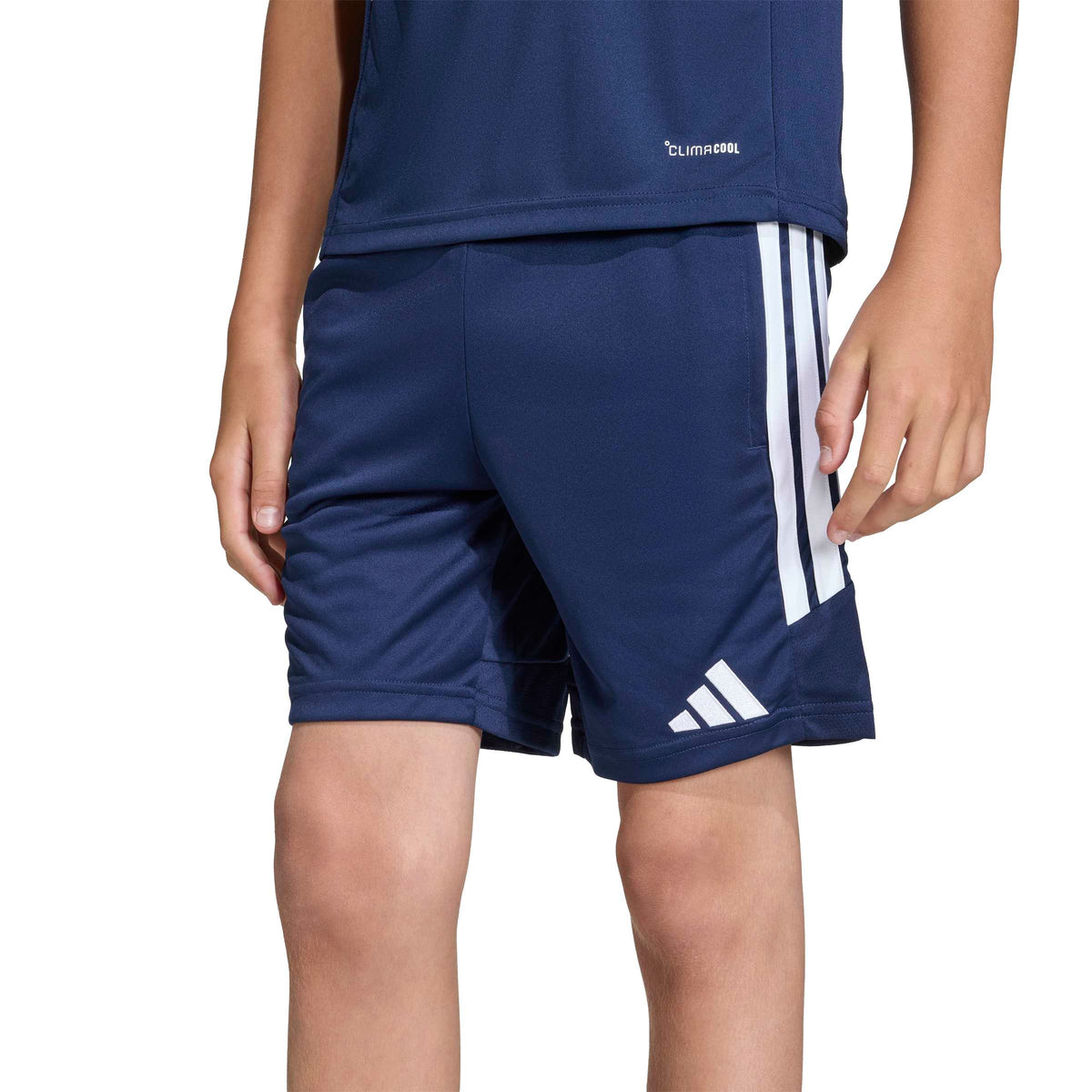 CLANFIELD FC TIRO 26 LEAGUE PLAYERS TRAINING SHORTS - JNR