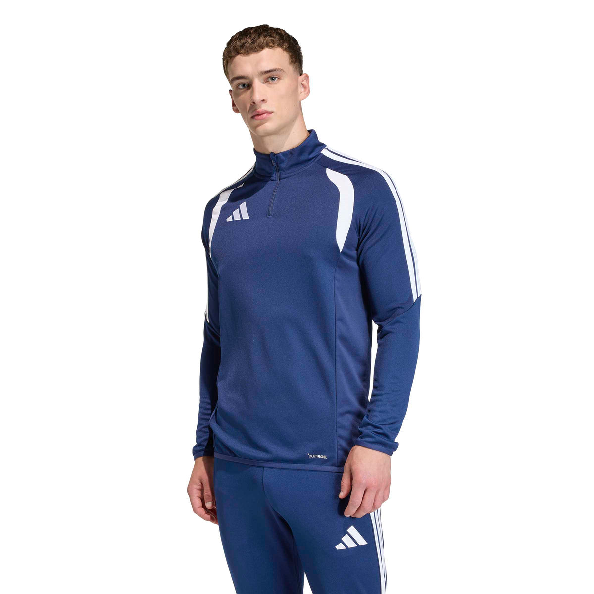 CLANFIELD FC TIRO 26 LEAGUE PLAYERS 1/4 ZIP TOP - SNR