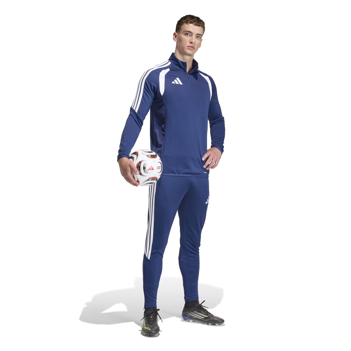 CLANFIELD FC TIRO 26 LEAGUE PLAYERS 1/4 ZIP TOP - SNR