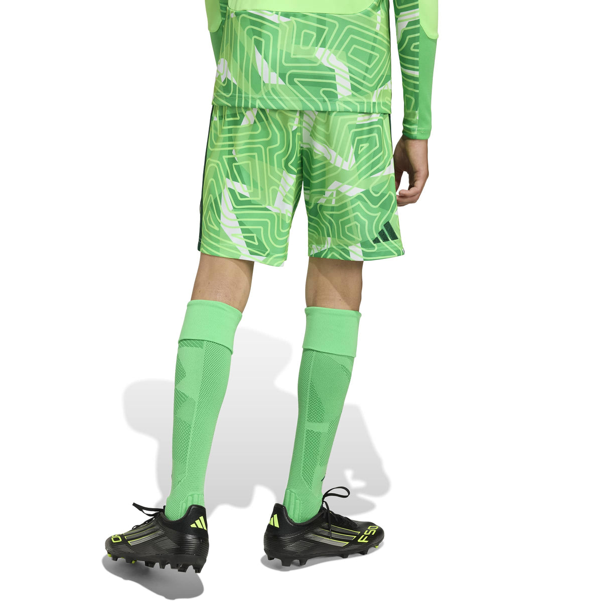 CLANFIELD FC TIRO 26 HOME GOALKEEPER SHORTS - JNR
