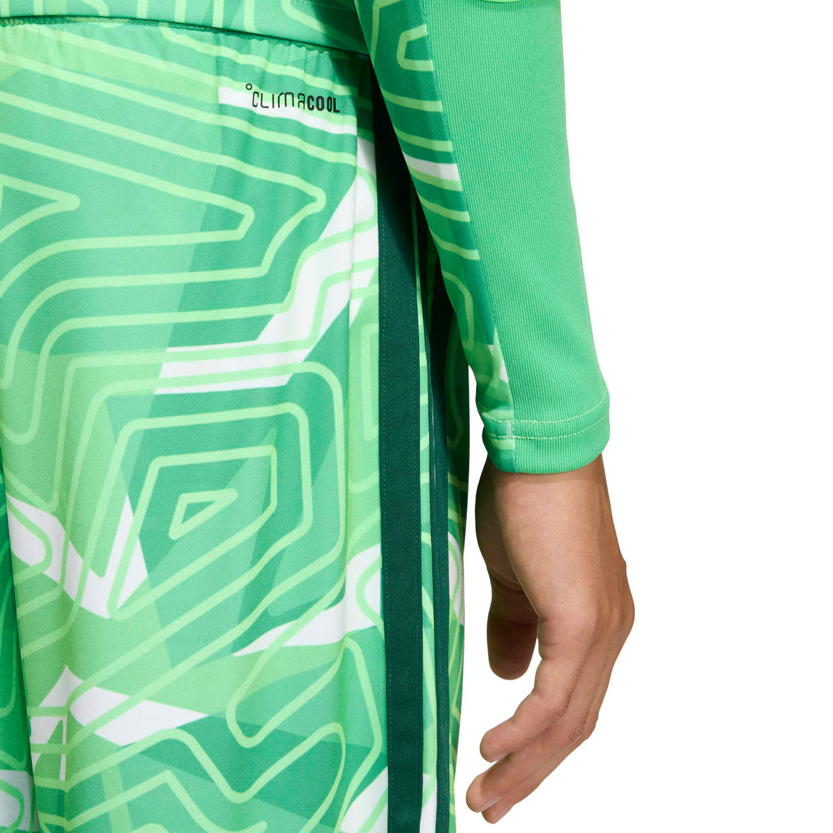 CLANFIELD FC TIRO 26 HOME GOALKEEPER SHORTS - JNR