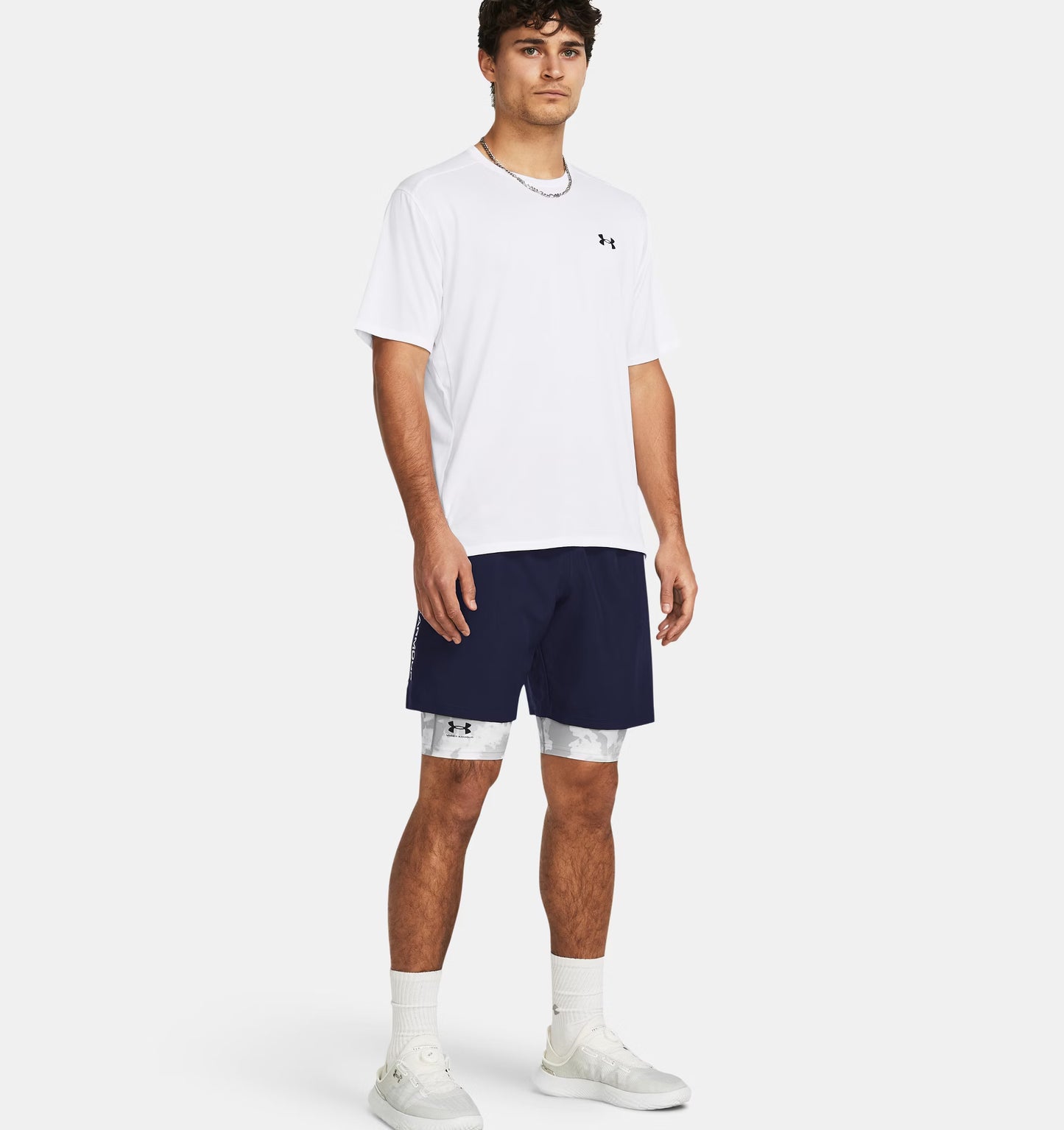 UNDER ARMOUR WOVEN WORDMARK SHORTS